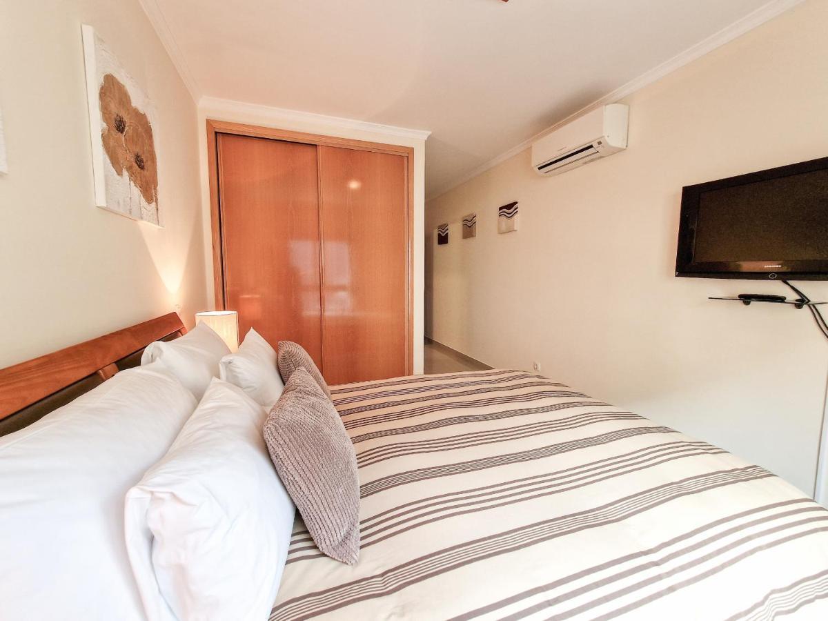 Apartment Rocha Oceano Azul Charming Portimão Exterior photo