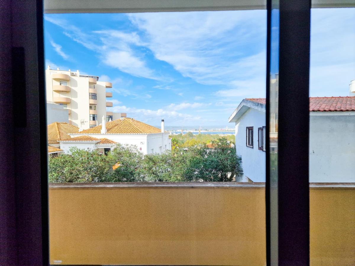 Apartment Rocha Oceano Azul Charming Portimão Exterior photo